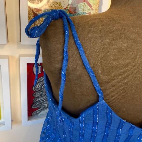 Vintage 70s Blue Strappy Handkerchief-Hem Dress - Picture 9 of 10